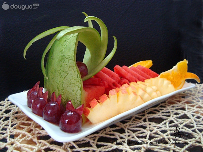 中信银行携手华龄出版社启动 银龄“领读者”专项行动